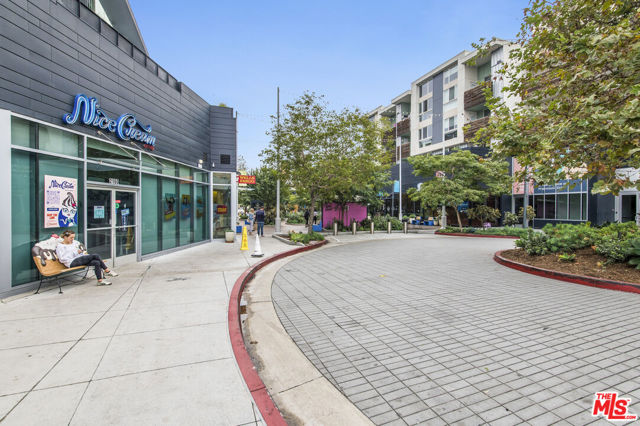 6021 Dawn, Playa Vista CA: https://media.crmls.org/mediaz/edf1ba81-8061-41fe-8e20-f9febb56386c.jpg