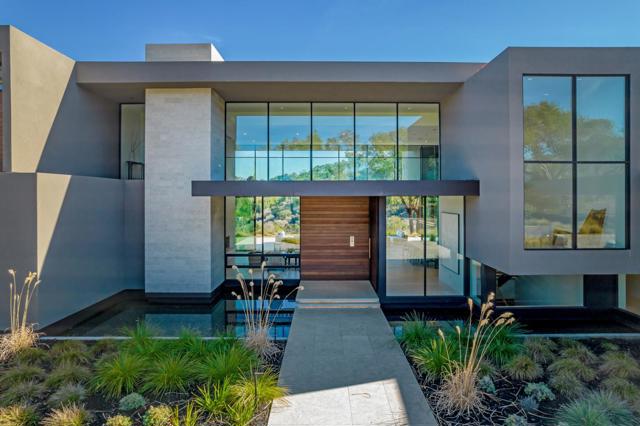 Image 3 of 39 For 40 Firethorn Way