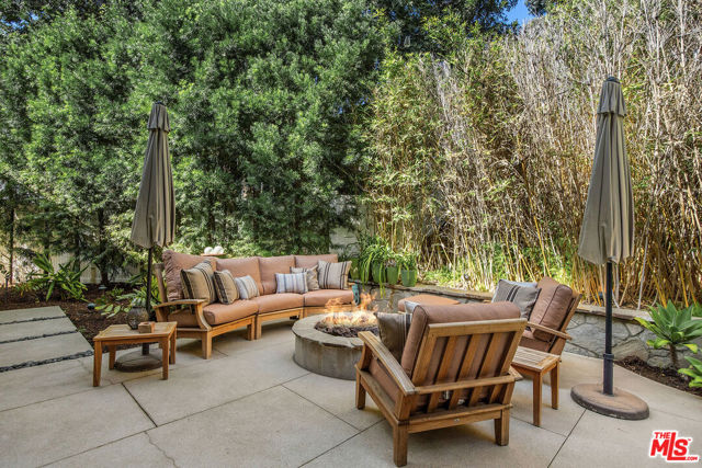 13481 Bayliss Road, Los Angeles CA: https://media.crmls.org/mediaz/edf2c1b6-4c8c-462f-92f5-58a94b7b2f32.jpg