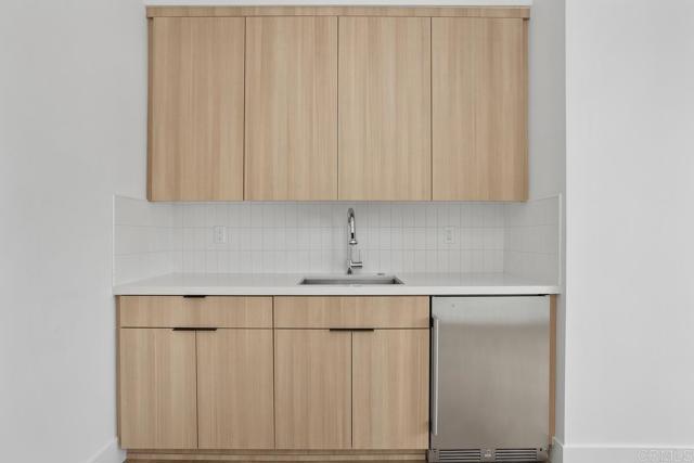 1219 Stonemark place, Vista CA: https://media.crmls.org/mediaz/edf42619-485c-4331-9bd6-69620709a5ba.jpg