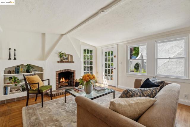 1675 Visalia Ave, Berkeley CA: https://media.crmls.org/mediaz/edf4cee8-22ea-4660-a1ff-de48677bfb89.jpg