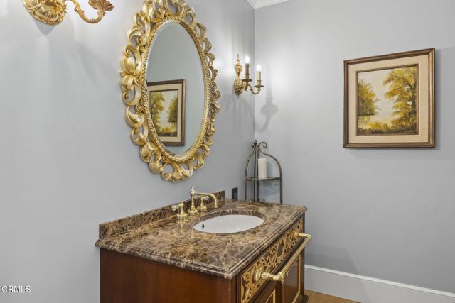 2112 Trentham Road,  CA: https://media.crmls.org/mediaz/edf4f174-3f67-42f6-a1cd-2e221af7e762.jpg