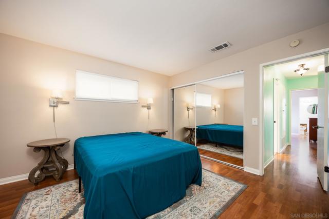 3839 Vista Campana S, Oceanside CA: https://media.crmls.org/mediaz/edf5a537-611f-4c4d-965c-1b14a54750e9.jpg