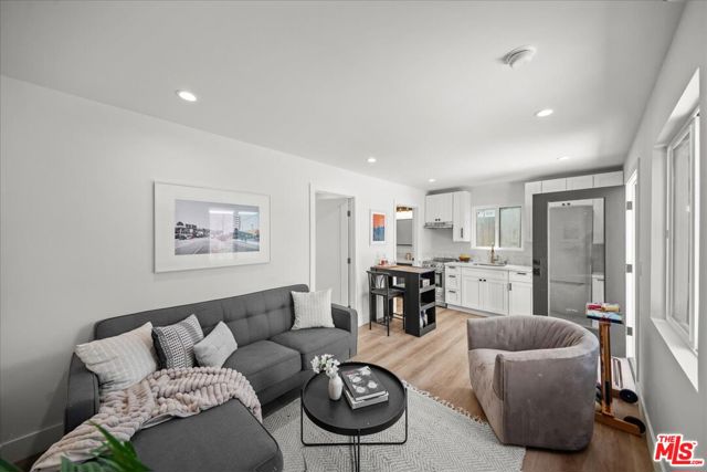 1663 S Ogden Drive, Los Angeles CA: https://media.crmls.org/mediaz/edf83c9b-1bb0-41d2-92b9-2e8bfce59c64.jpg