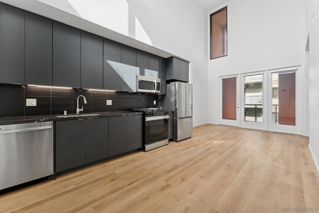3922 Park Blvd - photo 4