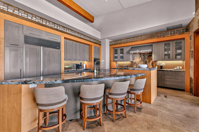 9 Rockcrest, Rancho Mirage CA: https://media.crmls.org/mediaz/edfc0d31-3417-4ea5-8146-878466226e63.jpg