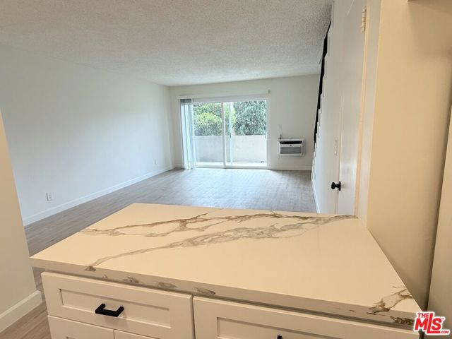 10840 Camarillo Street, North Hollywood CA: https://media.crmls.org/mediaz/edfc0e1f-1424-4c18-ad2a-88e9f1a38371.jpg