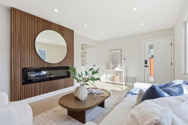 324 Glencourt Way, Pacifica CA: https://media.crmls.org/mediaz/edfc4311-9c33-4f05-b73e-ecf64b6ecf61.jpg