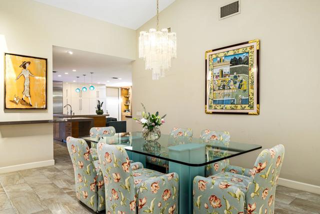 75653 Valle Vista Drive, Indian Wells CA: https://media.crmls.org/mediaz/edfc6fda-3236-4b34-9eaf-9d4349de9f43.jpg