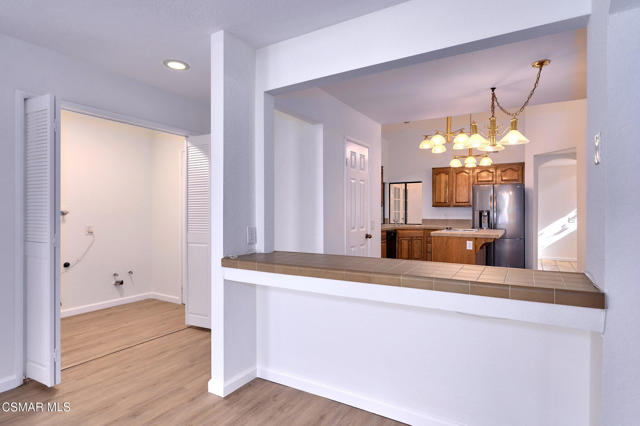 751 Wildwood Avenue, Thousand Oaks CA: https://media.crmls.org/mediaz/edfd3617-0416-44d4-a6c5-f95d4cd7f8f6.jpg