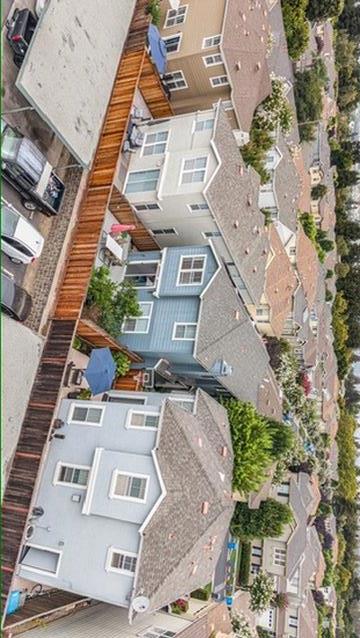 7902 Kipling Circle, Gilroy CA: https://media.crmls.org/mediaz/edfd75fe-78a6-468e-901c-e049c7689f02.jpg