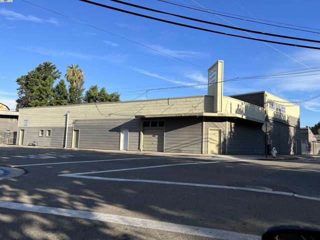 Image 10 of 55 For 310 Jackson Blvd