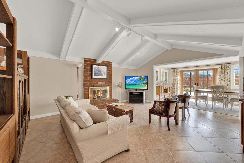 12475 Floresta Way - photo 18