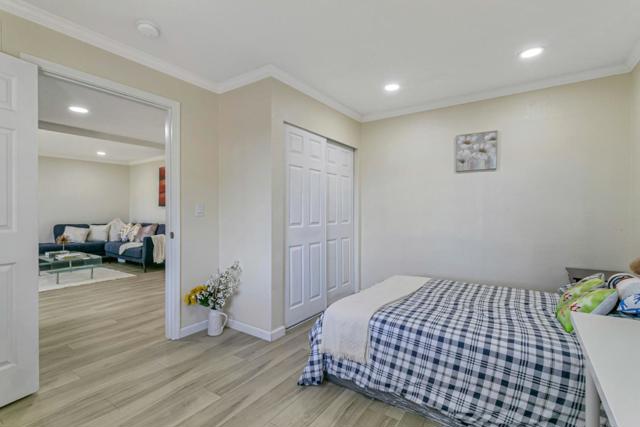 Image 17 of 41 For 6113 Del Canto Drive