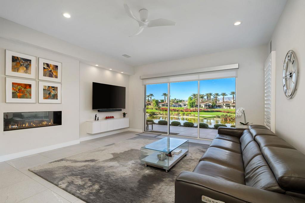 MLS #219139901DA image #6