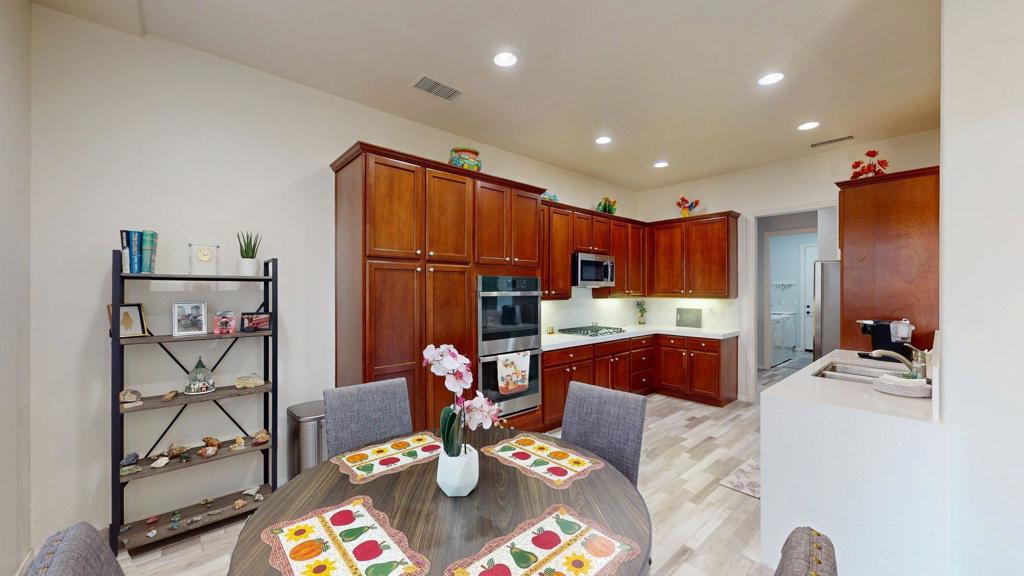 MLS #219139566DA image #9