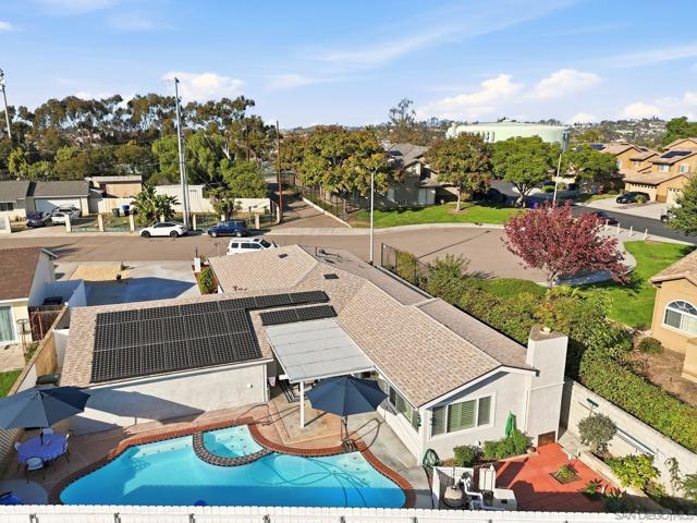 1434 Manchester St, National City CA: https://media.crmls.org/mediaz/edfffe88-c2ca-4eca-b938-68c6fc4662d7.jpg