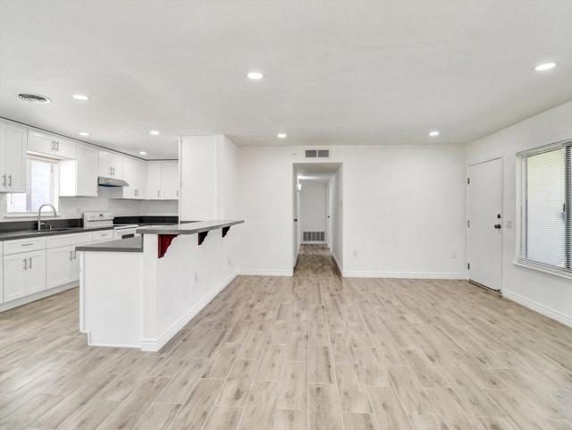 45530 Del Rey Avenue, Indio CA: https://media.crmls.org/mediaz/ee00babb-3da3-4136-9002-0c5312ce73fa.jpg