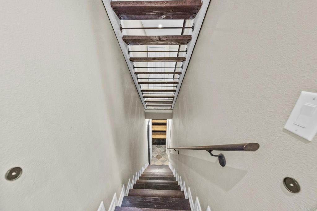 2710 Ariane Drive - photo 20