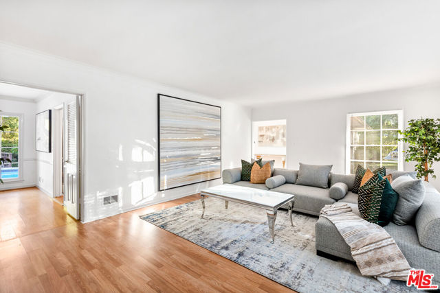 Image 7 of 28 For 672 Walther Way