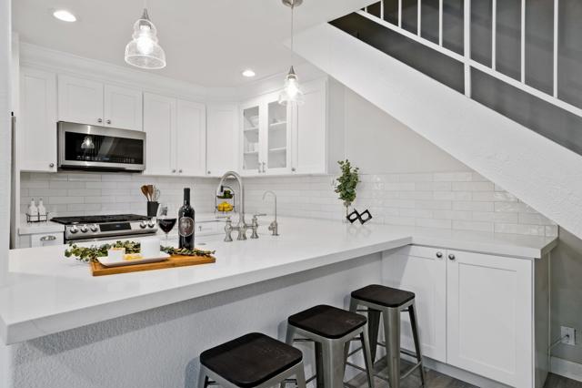 Image 3 of 26 For 74176 Catalina Way
