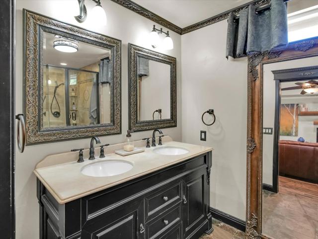 2259 S Ham Lane, Lodi CA: https://media.crmls.org/mediaz/ee07d163-c6c9-4d26-afd6-ed6e9fd1932c.jpg