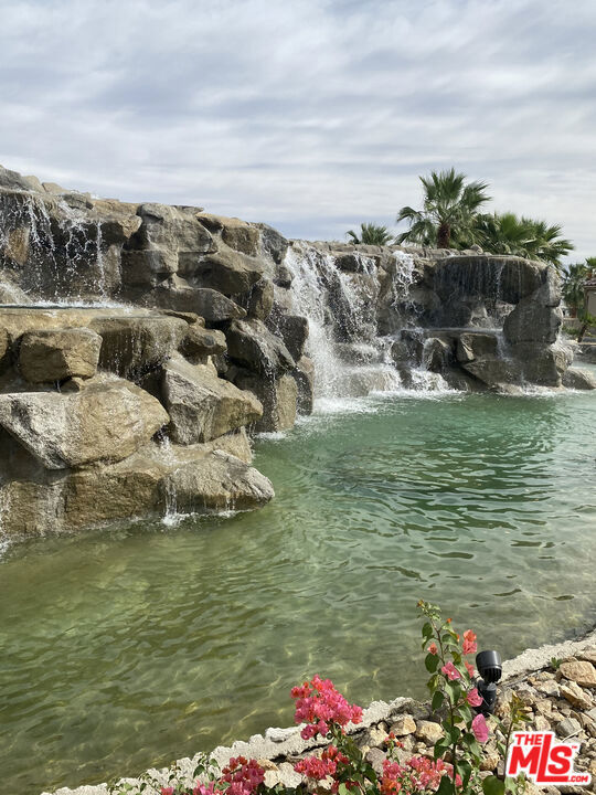 6 Thatcher Court, Rancho Mirage, CA 92270