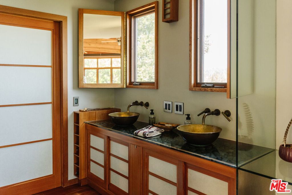 MLS #26828307 image #41