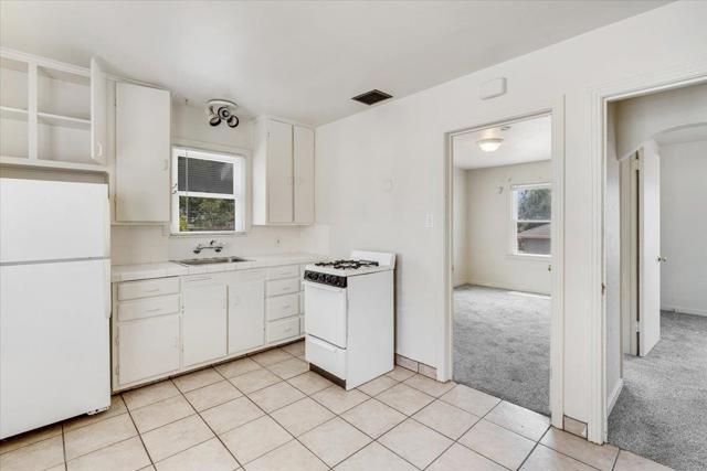 0 Broadway, Santa Cruz CA: https://media.crmls.org/mediaz/ee0af64a-5981-490d-85e8-6b89a466325d.jpg