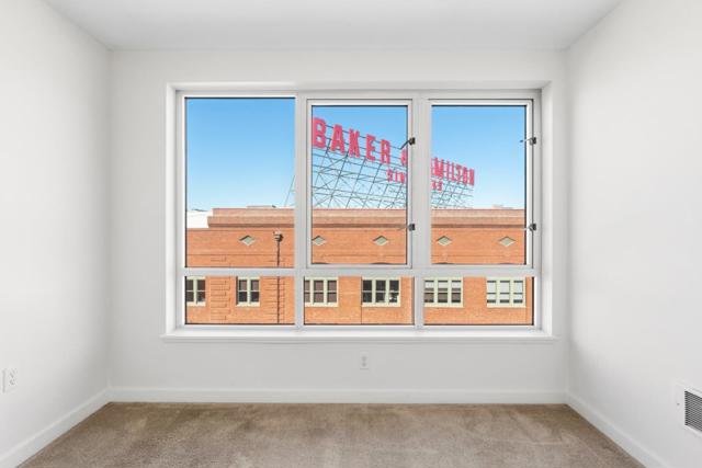 888 7th Street, San Francisco CA: https://media.crmls.org/mediaz/ee0c36c4-8618-458f-a712-56cc0e0407d8.jpg