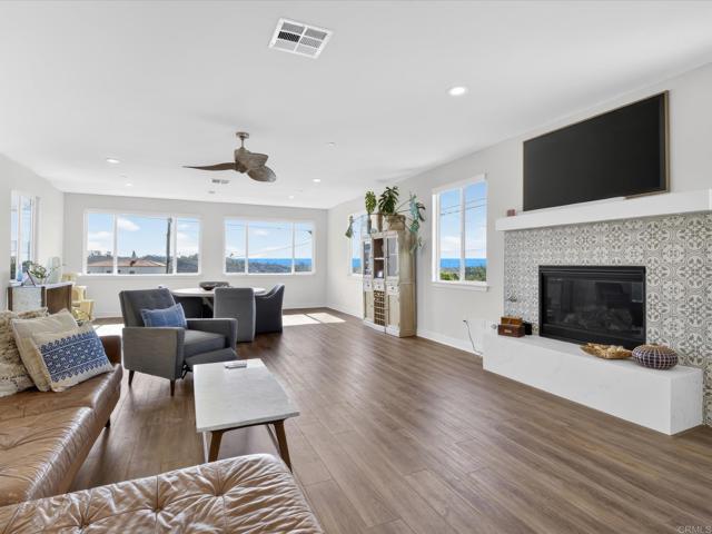 Detail Gallery Image 15 of 42 For 1858 Avocado Rd, Oceanside,  CA 92054 - 5 Beds | 3/1 Baths
