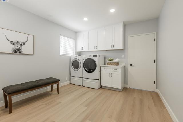 803 Russell Ln, Milpitas CA: https://media.crmls.org/mediaz/ee0cc191-1d13-4f54-b971-2b945025d80b.jpg