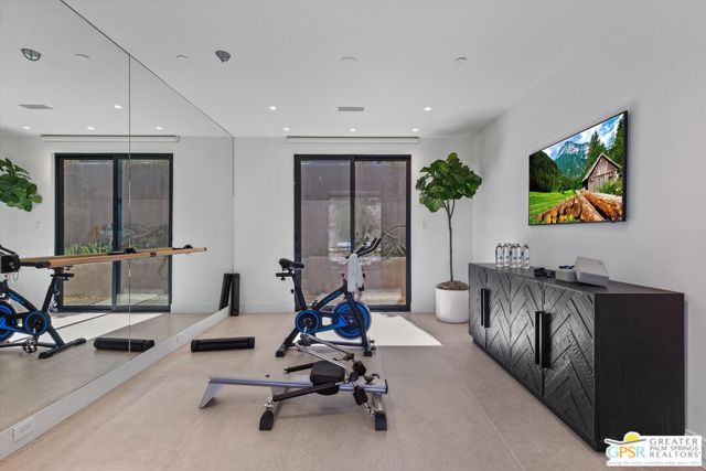 2481 Cahuilla Hills Drive, Palm Springs, CA 92264