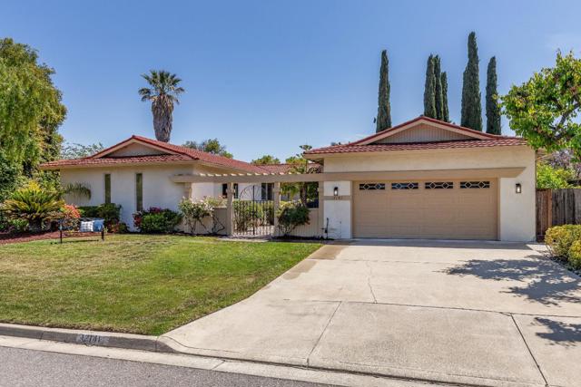 12141 MARILLA Drive, Saratoga CA: https://media.crmls.org/mediaz/ee0cf436-084c-4149-ad72-1095912edca4.jpg