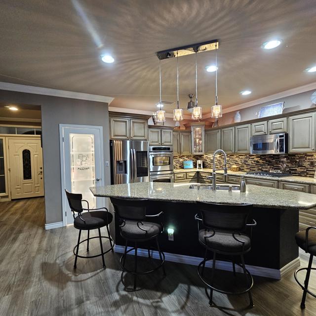 60553 Juniper Lane, La Quinta CA: https://media.crmls.org/mediaz/ee0d314e-49c5-4c0c-9c72-feb261c9b55b.jpg