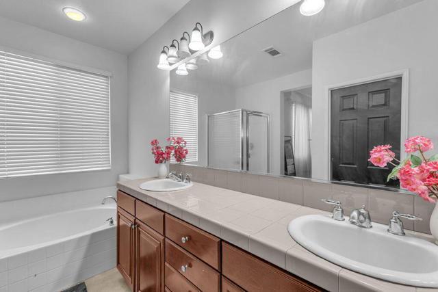 Image 30 of 67 For 37411 Bosley Street