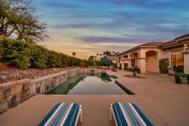 50 Toscana E Way, Rancho Mirage CA: https://media.crmls.org/mediaz/ee0d5731-e9ad-4d0e-bc37-2091de3ebff0.jpg