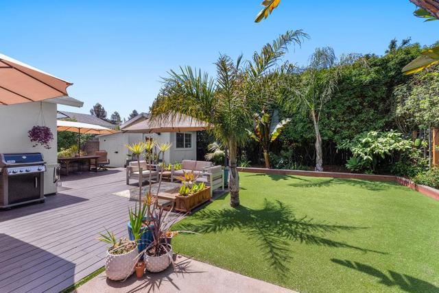 1965 42nd Avenue, Capitola CA: https://media.crmls.org/mediaz/ee107141-52e8-4647-b0a9-56343cec8b43.jpg