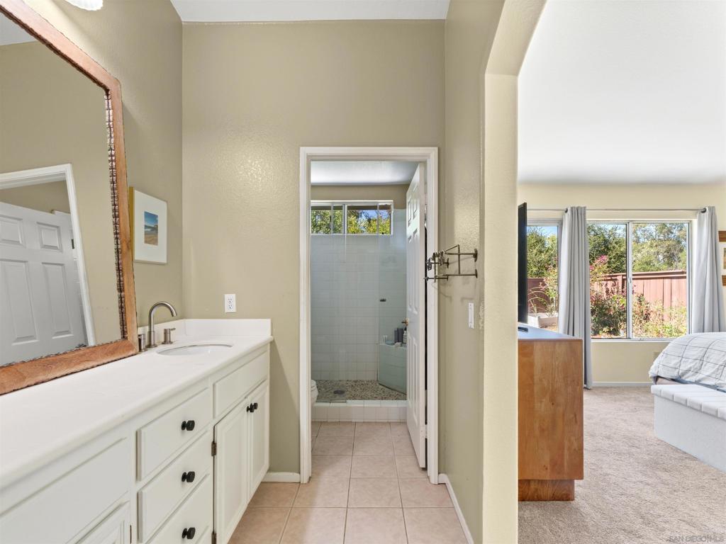 12420 Whispering Tree Ln - photo 17