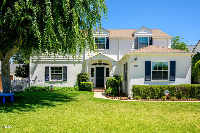 Detail Gallery Image 2 of 45 For 2175 Las Lunas St, Pasadena,  CA  - 3 Beds | 2 Baths