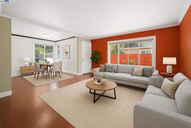 6133 Seminary Ave, Oakland CA: https://media.crmls.org/mediaz/ee1248d3-8bfd-4b30-9025-4d638dcfe537.jpg