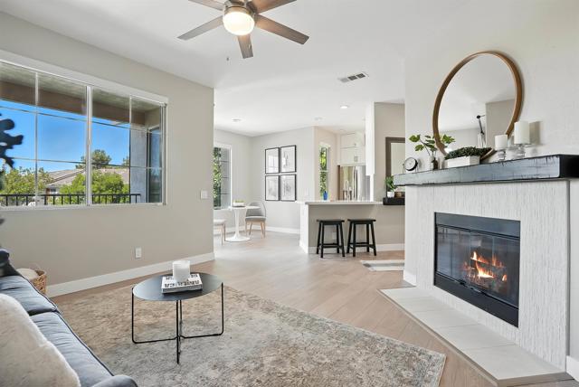 10728 Sabre Hill, San Diego, California 92128, 2 Bedrooms Bedrooms, ,2 BathroomsBathrooms,Condominium,For Sale,Sabre Hill,250031928SD