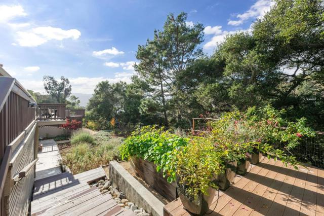 760 Country Club Drive, Carmel Valley CA: https://media.crmls.org/mediaz/ee133bf5-515d-48d2-aa63-3988220304fc.jpg