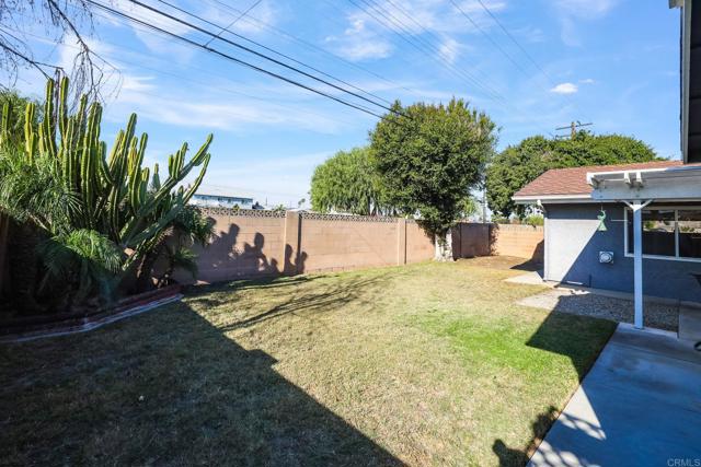 Image 35 of 42 For 17575 Santa Paula Circle