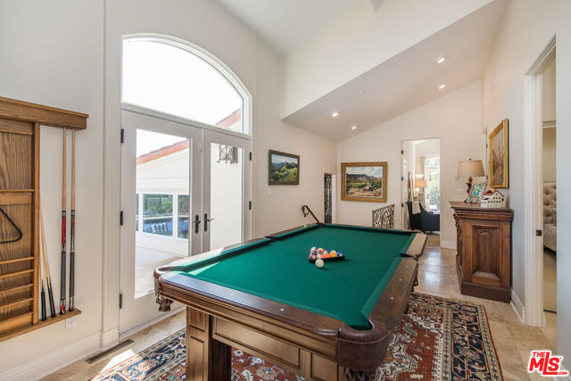1601 Alisa Estate, Santa Barbara CA: https://media.crmls.org/mediaz/ee1414d9-f458-402b-9c8e-7e618b542e4f.jpg