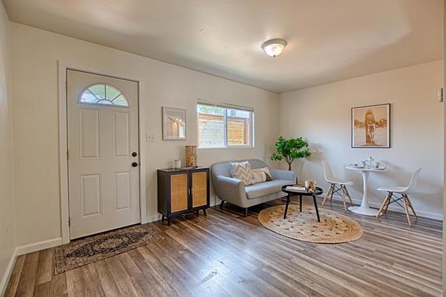 311 Mar Vista Avenue, Aptos CA: https://media.crmls.org/mediaz/ee1589b1-430c-4bc7-954f-9a9f5bfd8caa.jpg