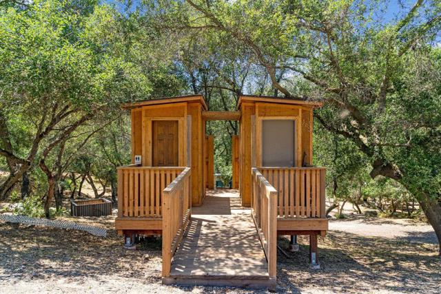 9115 Harmony Grove Road, Escondido CA: https://media.crmls.org/mediaz/ee16b7f0-0724-4391-8160-96cfe9785bba.jpg