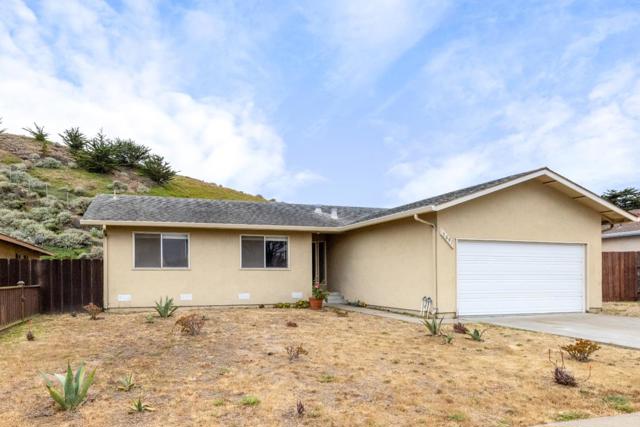 3097 Messinger Drive, Marina CA: https://media.crmls.org/mediaz/ee16c643-ee13-43cc-8792-33857cd0adee.jpg