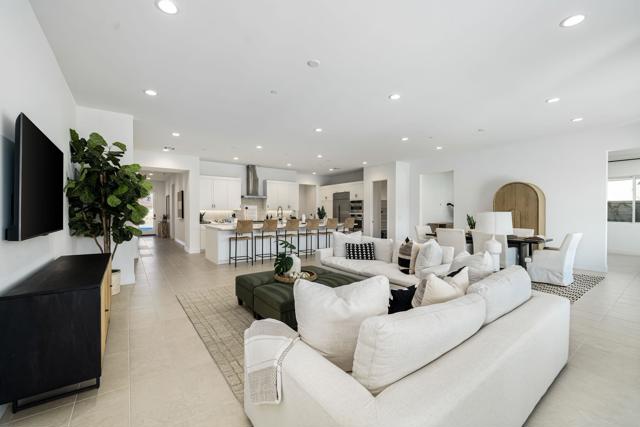 57685 Cherrywood Place, La Quinta CA: https://media.crmls.org/mediaz/ee17fc95-ad6f-474a-84f8-18e0b80e8e9b.jpg