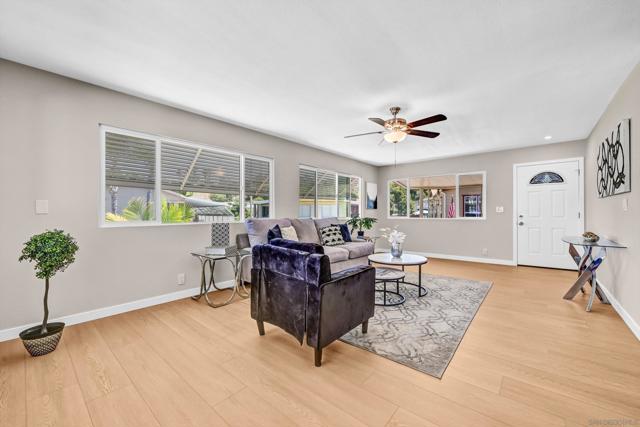 1401 El Norte Pkwy, San Marcos CA: https://media.crmls.org/mediaz/ee18e463-4ee9-4671-962d-f3918af8e84b.jpg